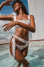 Load image into Gallery viewer, Deserto Bikini
